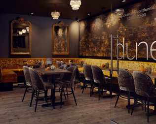 Dune Brasserie & Bar serwuje kuchnię europejską