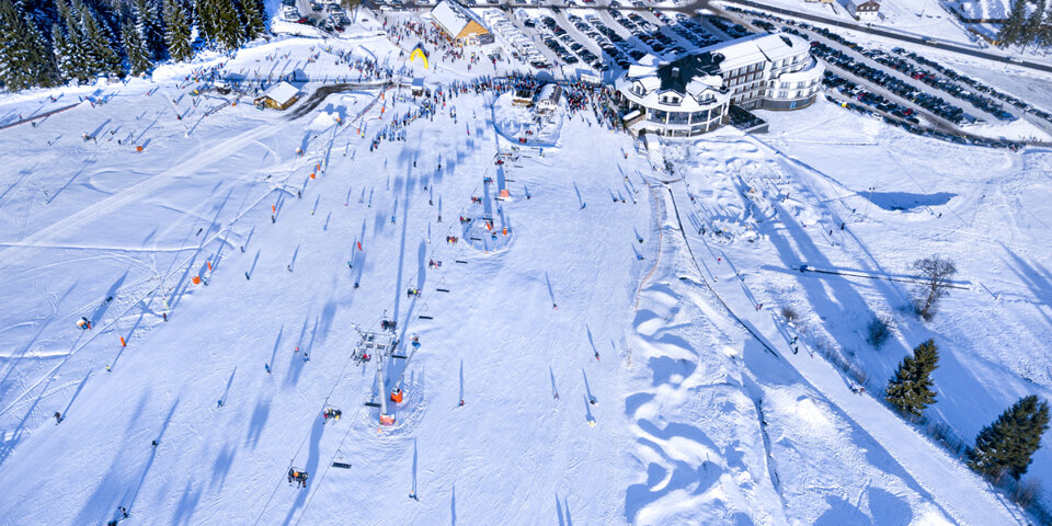 Goście apartamentów Panorama Ski mogą korzystać z ośrodka narciarskiego