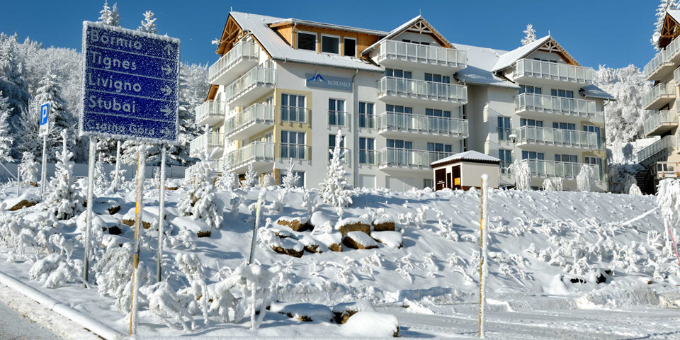 Panorama Ski, Bike, Spa & Restaurant to obiekt w ośrodku Czarna Góra Resort