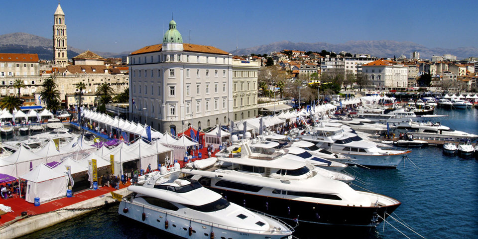 Pietra Rossa to pokoje w pobliżu centrum Splitu i przystani jachtowej