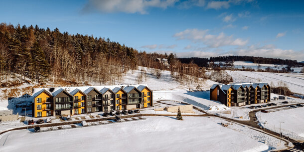 Lake Hill Apartments