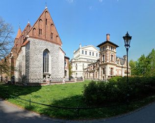 Średniowieczne zabytki Krakowa mieszczą się już za rogiem