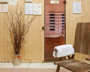 W obiekcie znajduje się sauna fińska oraz infrared