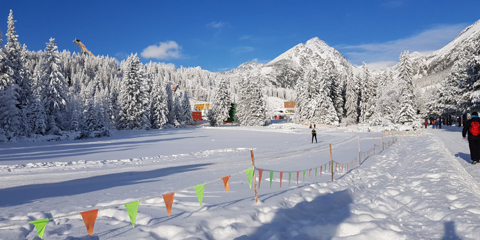 Ośrodek narciarski jest 1,5 km od hotelu