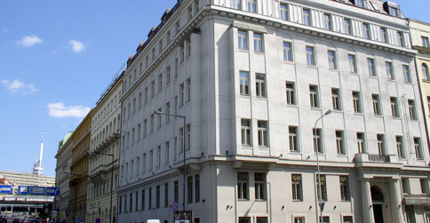 The Gold Bank Hotel**** znajduje się w samym centrum czeskiej stolicy