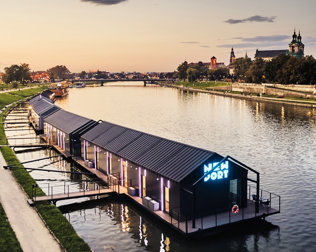 New Port to hotel na wodzie w centrum Krakowa