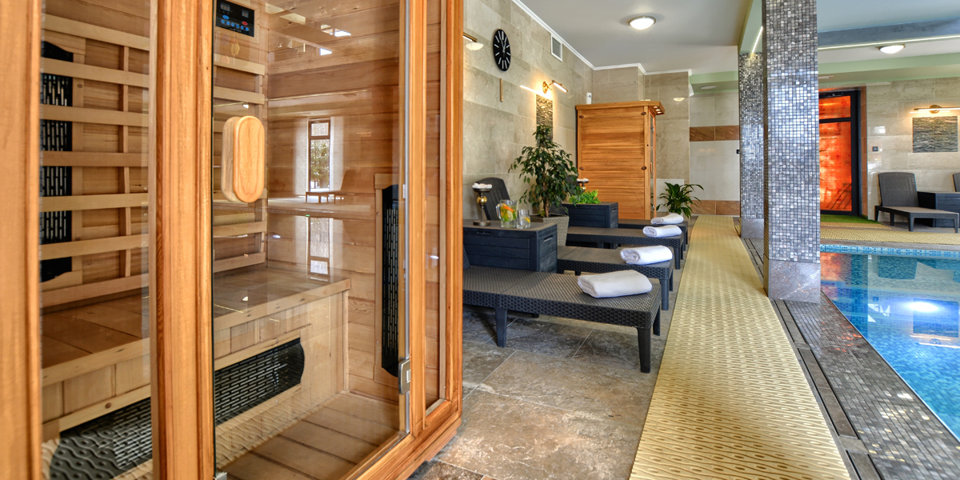 W strefie SPA mieści się kilka saun, w tym sauna infrared