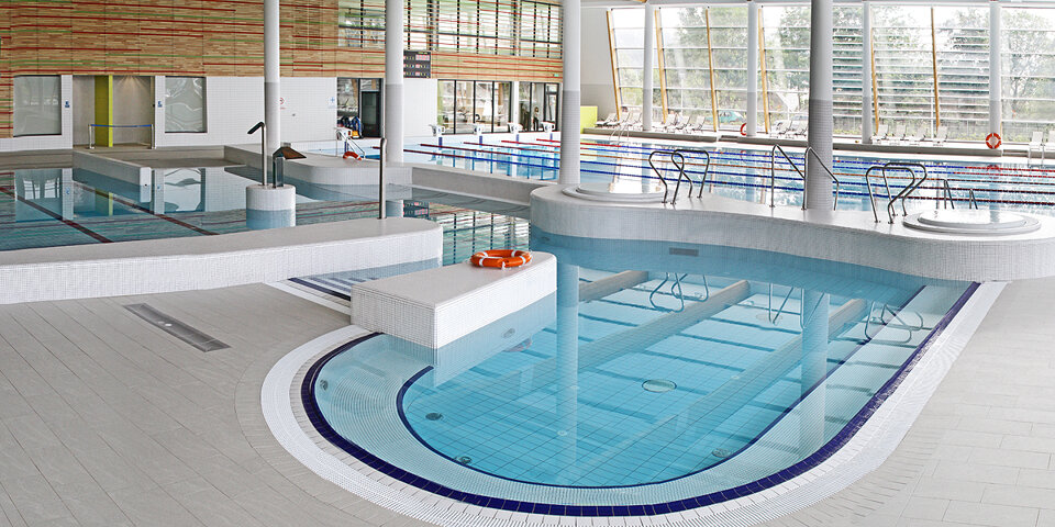 Hotel Aqua Zdrój dysponuje parkiem wodnym z licznymi atrakcjami