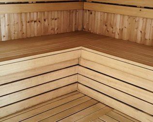 Hotel posiada saunę - część hotelowego mini spa