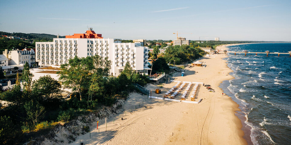 4-gwiazdkowy hotel jest wspaniale położny tuż przy plaży w Międzyzdrojach