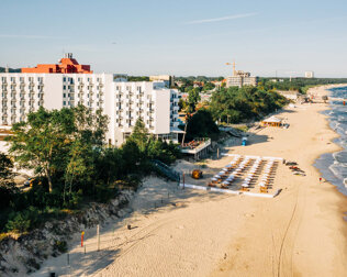 4-gwiazdkowy hotel jest wspaniale położny tuż przy plaży w Międzyzdrojach