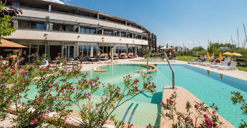 Hotel Golden Lake Resort**** w węgierskim letnisku nad jeziorem Balaton