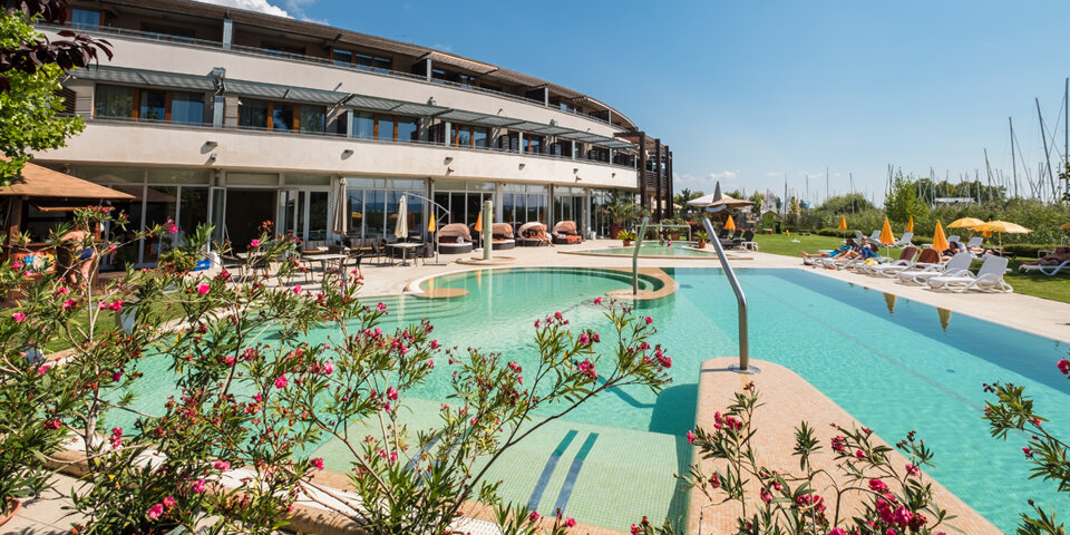 Hotel Golden Lake Resort**** w węgierskim letnisku nad jeziorem Balaton