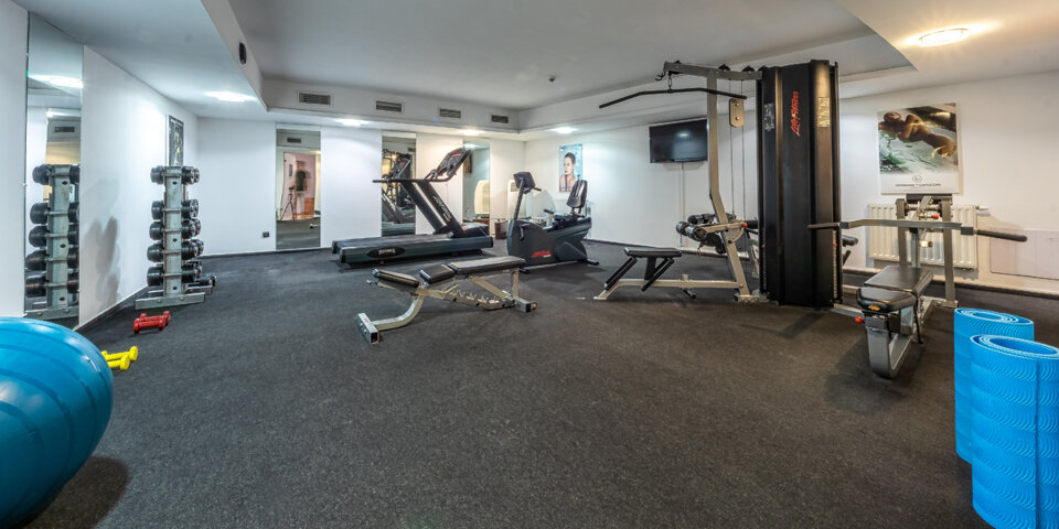 Goście lubiący aktywność mogą korzystać z centrum fitness