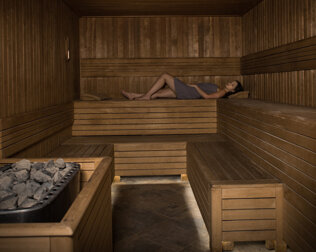 Panel saun oferuje saunę infrared, saunę turecką oraz saunę fińską