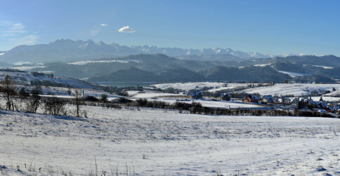 Blisko Czorsztyna są ośrodki narciarskie w Kluszkowcach, Niedzicy, Szczawnicy