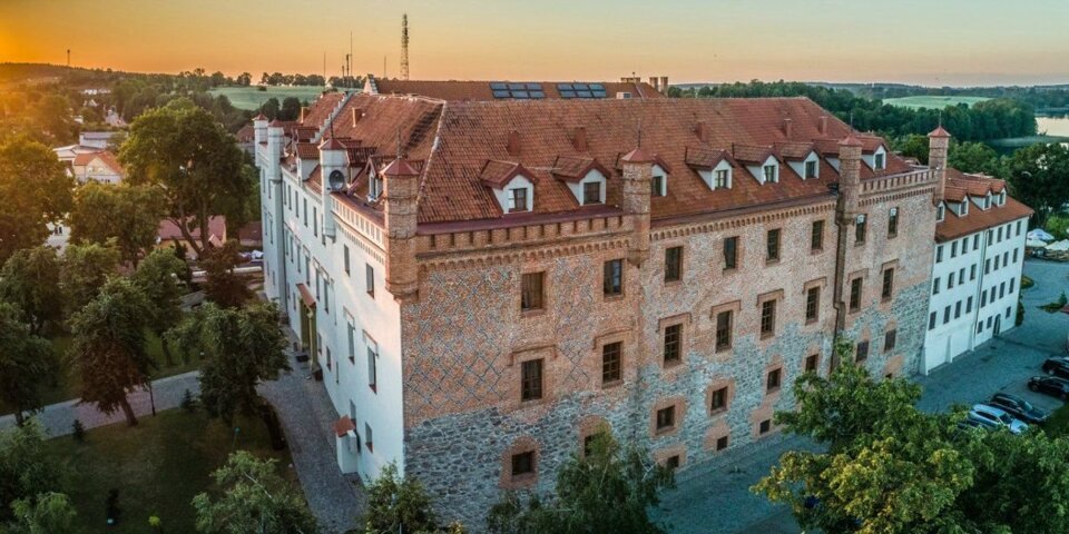 Unikatowy hotel zajmuje odrestaurowany XIV-wieczny Zamek Krzyżacki