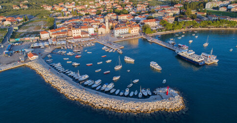 Villetta Phasiana jest położona nad brzegiem Adriatyku na półwyspie Istria