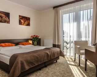 Hotel Emocja SPA oferuje przytulne i komfortowo urządzone pokoje