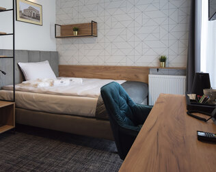 Kameralny pokój typu classic z podwójnym łóżkiem