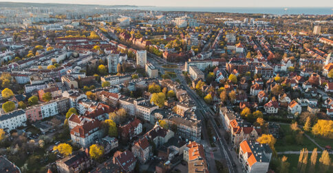Wrzeszcz to dobrze skomunikowana dzielnica Gdańska z łatwym dojazdem nad morze