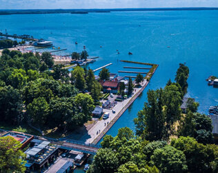 Giżycko zwane żeglarską stolicą Polski ma bezpośredni dostęp do 4 jezior