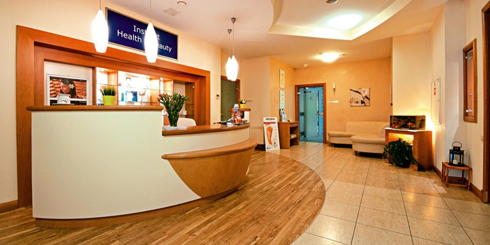 Hotelowe centrum SPA oferuje zabiegi pielęgnacyjne, relaksujące masaże i rytuały
