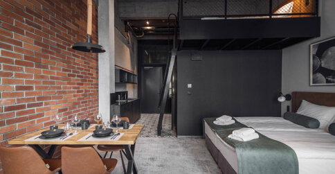 Komfortowy loft z kompleksowo wyposażanym aneksem kuchennym w Gdańsku