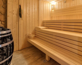 Można tutaj skorzystać z odprężenia i wygrzania organizmu w saunie