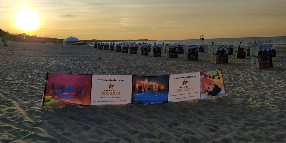 Około 200 m dzieli hotel od piaszczystej plaży