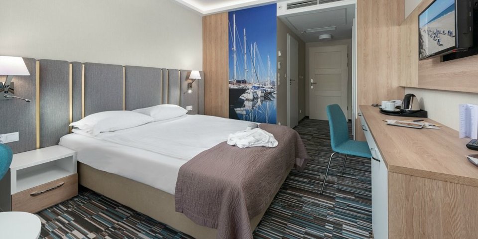 Hotel oferuje gościom komfortowe, przytulne i klimatyzowane pokoje