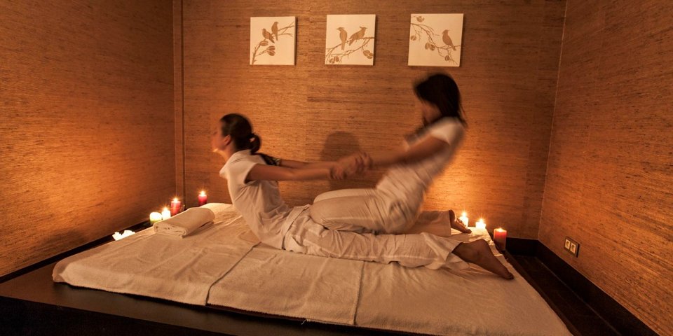 W ofercie także joga dla leniwych czyli masaż tajski tradycyjny