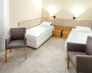 Pokoje Standard dostępne są z dwoma łóżkami z możliwością ich połączenia