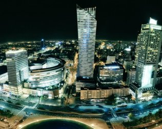 Atrakcje okolicy: centrum Warszawy tętni życiem w dzień i nocą