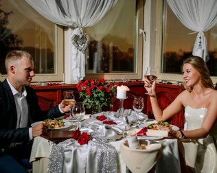 Ofertę urozmaica romantyczna kolacja w wieży - jedyna taka w Polsce