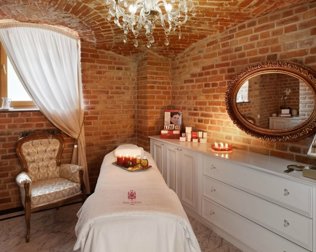 W ofercie liczne zabiegi pielęgnacyjne, masaże, pakiety Day SPA 