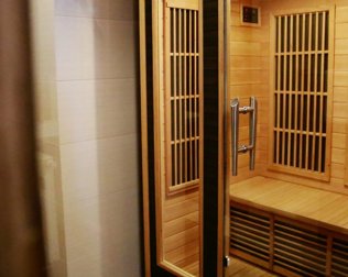 Hotel Centrum Business umożliwia korzystanie z sauny na podczerwień