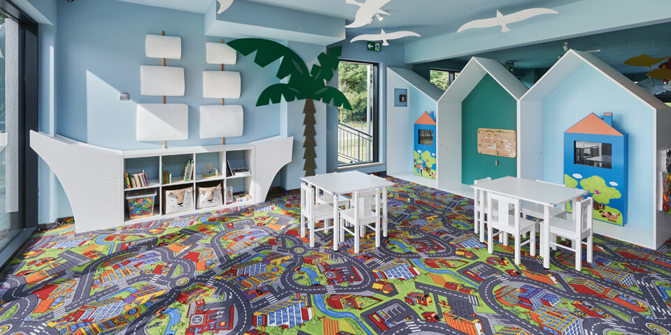 Dzieci korzystać mogą także z nowej sali zabaw z edukacyjnymi zabawkami