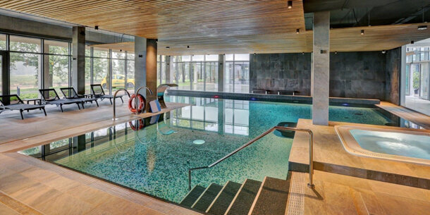 Pałac i Folwark Łochów