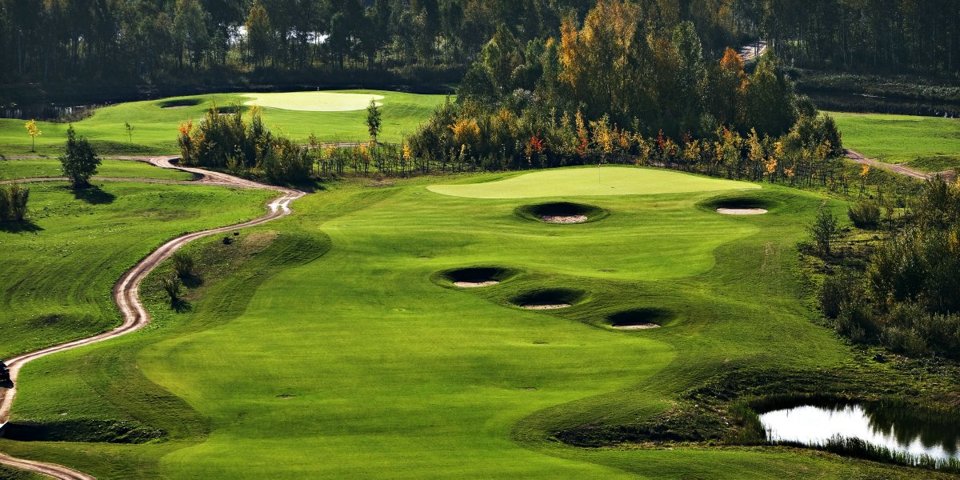 Dumą Vilnius Grand Resort jest 18-dołkowe pole golfowe