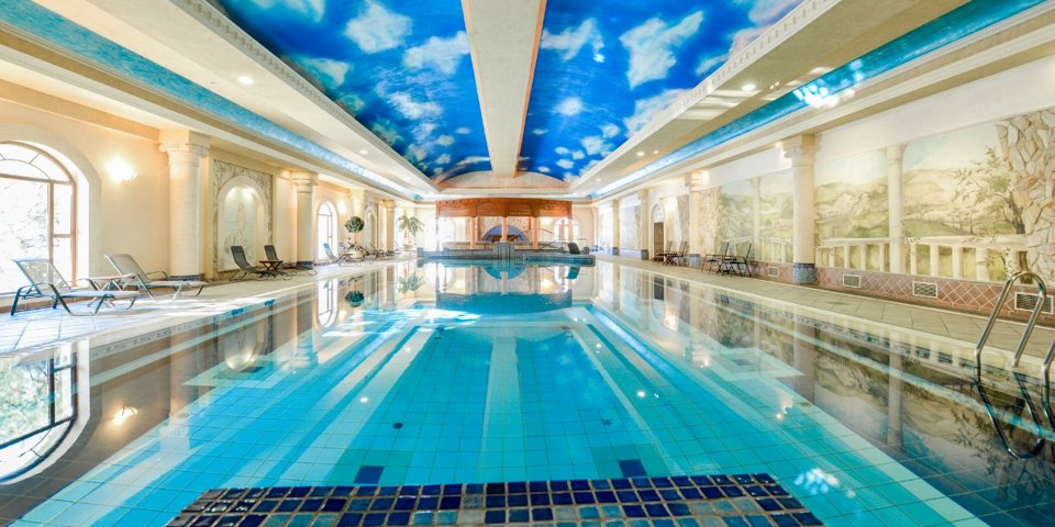 SPA Hotel Jawor**** udostępnia basen o długości aż 25 m - zadowoli zawodowców