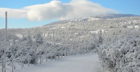 Zimą Karpacz zachwyca malowniczymi krajobrazami