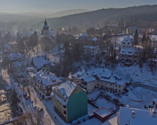 Zimą miejscowość zachwyca swoim niezwykłym klimatem