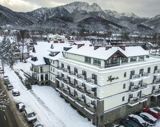 Hotel Logos jest świetnie zlokalizowany blisko gór, w centrum Zakopanego