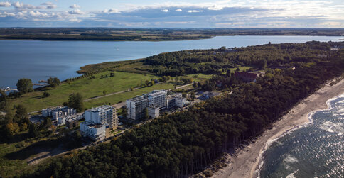 Mielno Holiday Apartments są położone na mierzei oddzielającej Bałtyk od jeziora