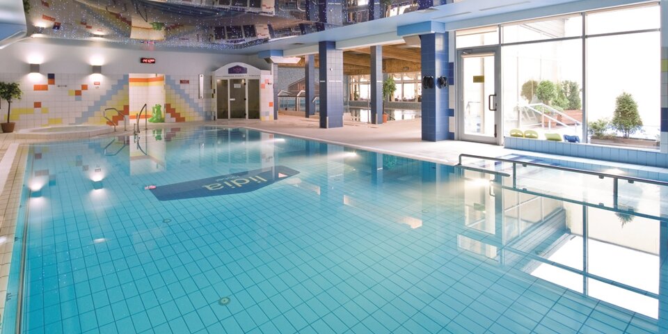 Hotel Lidia to hotel z basenami nad samym morzem w Darłówku