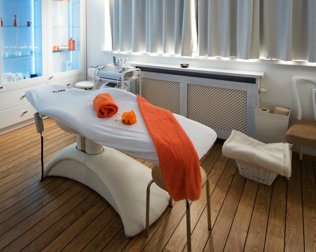 Hotelowe SPA oferuje szeroki wybór zabiegów kosmetycznych i rehabilitacyjnych