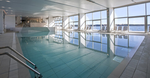 Hotel Histrion**** jest atrakcyjnie położony nad brzegiem Adriatyku