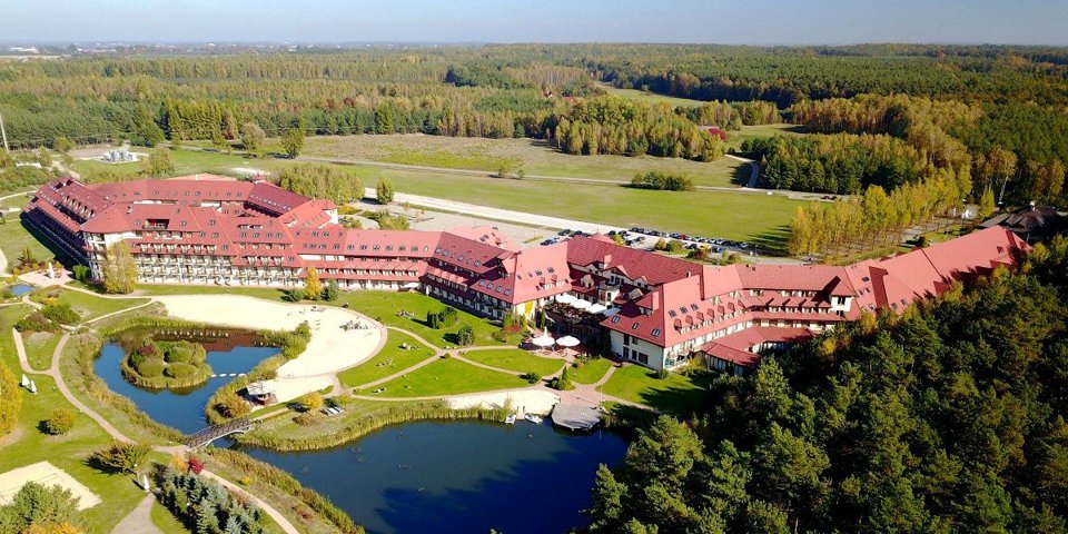 Hotel Ossa Conference & SPA**** położony jest w województwie łódzkim