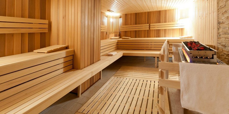 Aby oczyścić organizm najlepiej wybrać się na odprężającą sesję w saunie